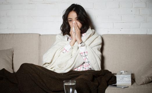 ​长期睡眠不足引发耳鸣 耳鸣与这些疾病脱离不了关系