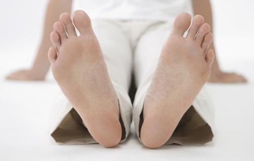 ​身体状况会在脚上显现 十大脚部问题是生病的征兆