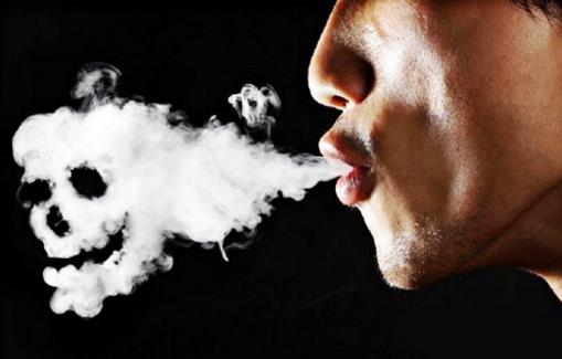 ​嘴里有怪味暗示肺癌找上你 教你从口臭气味辨别疾病